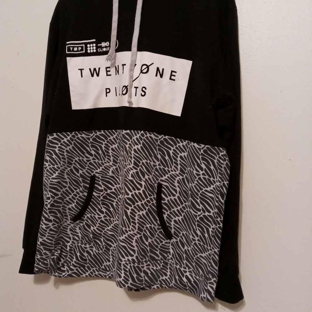 Twenty one pilots hoodie